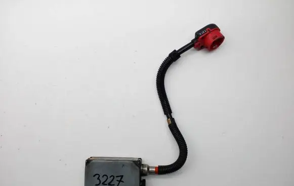Audi A6 S6 C5 4B Headlight ballast module Xenon 5DV00776031