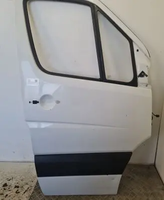 Mercedes-Benz Sprinter W906 Front door 