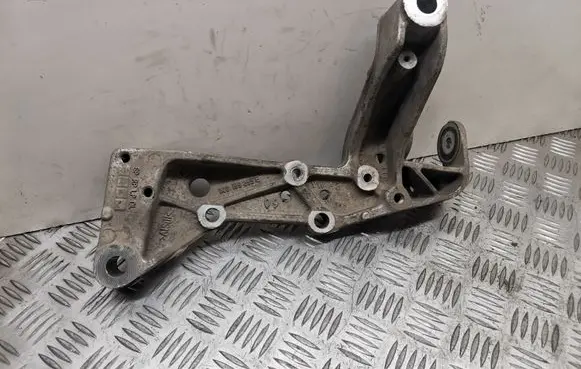 Volkswagen Golf V Front lower control arm/wishbone 1K0199295E