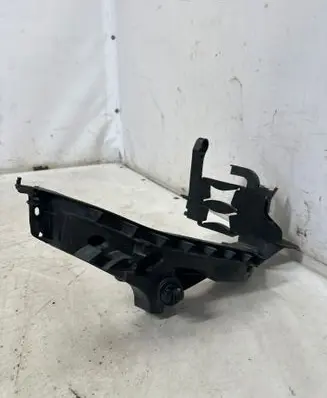 Audi A4 S4 B8 8K Headlight/headlamp mounting bracket 8K0805608A 2002838R