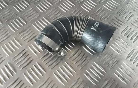 Ford Kuga II Air intake hose/pipe