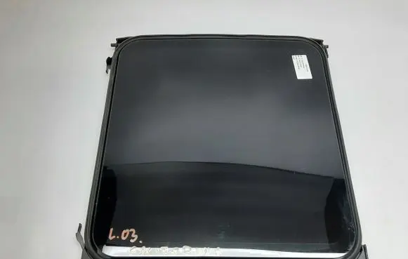 Volkswagen Multivan T7 Side middle window/glass 7T0847795A