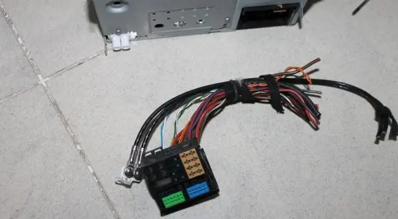 Volkswagen PASSAT B7 Sound system wiring loom 3B7035444A 3C8035195