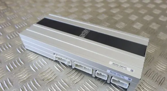 Lexus RX 330 - 350 - 400H Sound amplifier 862800W181