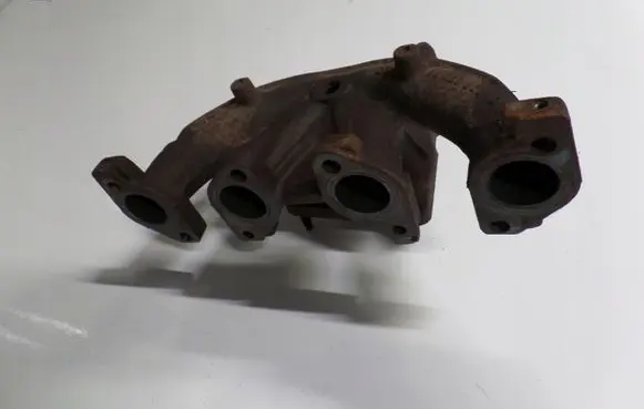 Peugeot 206 Exhaust manifold 9636962310148V