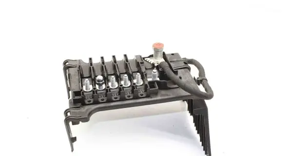 Audi Q4 Sportback e-tron Current control relay 1EA937548A