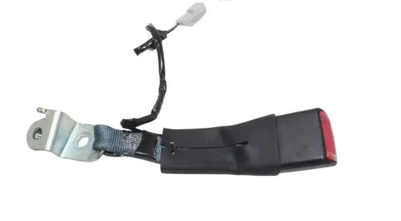 Lexus CT 200H Rear seatbelt buckle