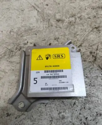 Peugeot 107 Airbag control unit/module 891700H050 212388110