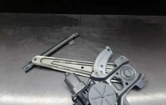 Mitsubishi Lancer X Rear door window regulator with motor 5743A110