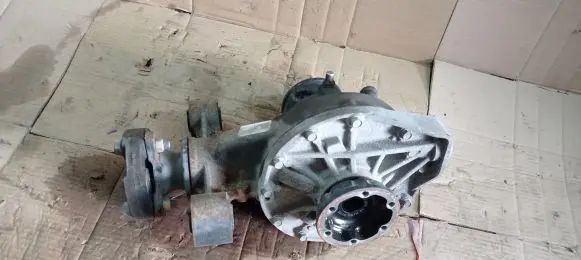 Chevrolet Camaro Rear differential 84371223
