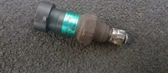 Renault Scenic I Air conditioning (A/C) pressure sensor 7700837219 BLT-914-83