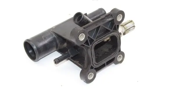 Ford Focus Engine coolant pipe/hose CM5E8K556BB