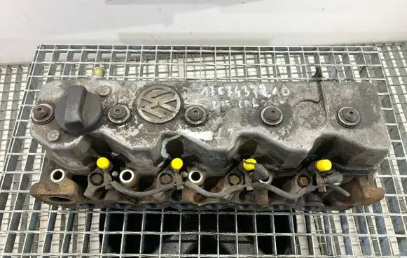 Volkswagen II LT Engine head 