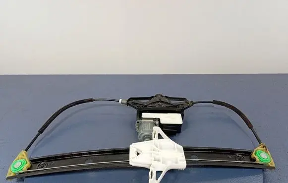 Skoda Octavia Mk3 (5E) Rear door window regulator with motor 5E0839462