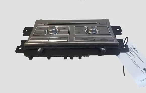 Jaguar XF X250 Climate control unit 8X2318C858BG