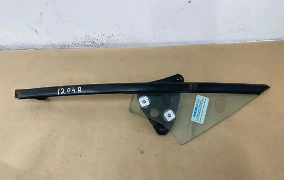 Mazda MX-5 NC Miata Front vent window/glass (coupe) 