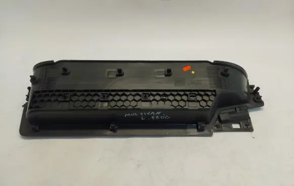 Volkswagen Multivan T7 Sill 7t0863735d
