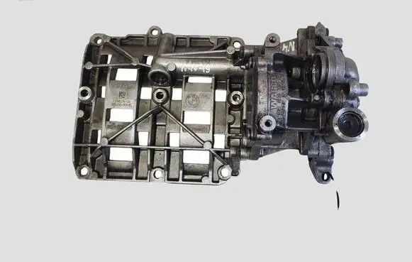 BMW 1 E81 E87 Oil pump 7798014 9140307540 080206