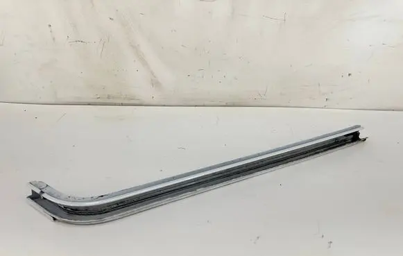 Toyota Sienna XL40 IV Sliding door middle rail
