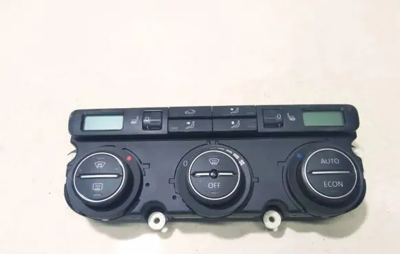 Volkswagen Golf V Climate control unit 74677513 746-775-13