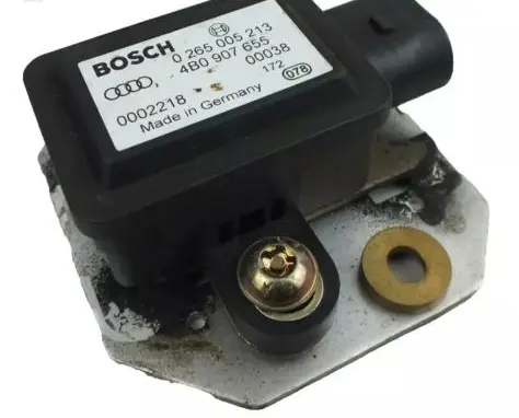 Audi A6 S6 C5 4B ESP acceleration yaw rate sensor 4B0907655