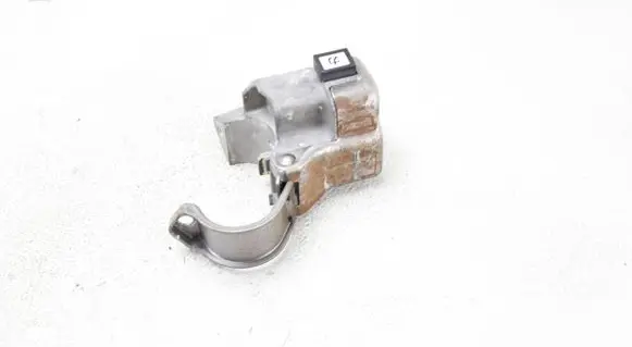 Toyota RAV 4 (XA40) Steering wheel lock 45020053