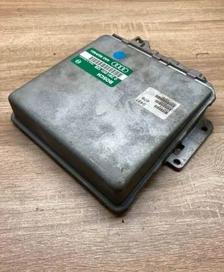 Audi A6 S6 C4 4A Engine control unit/module ECU 4A0907401 0281001128 D49T