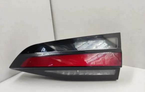 BMW 2 Active Tourer U06 Tailgate rear/tail lights 8494364