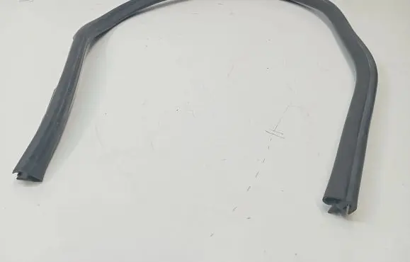 Porsche Cayenne (92A) Engine compartment rubber 7P5823727C