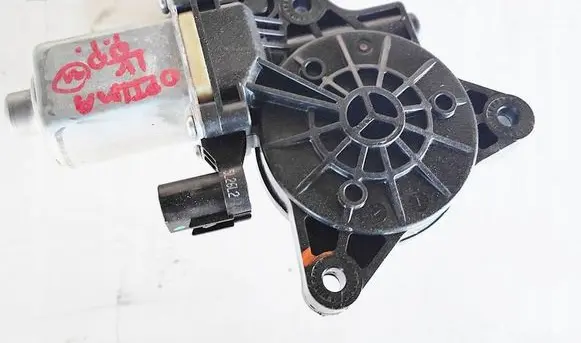 KIA Optima Front door window regulator motor 98TYS