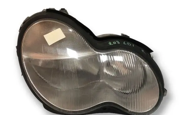 Mercedes-Benz C W203 Headlight/headlamp A2038200261 0301166202