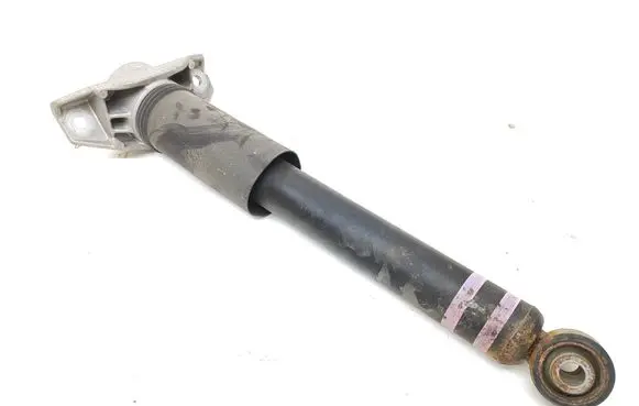Nissan Rogue Rear shock absorber/damper 562106RR0E