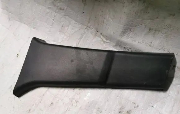 Peugeot Partner (B) pillar trim (bottom) 9681033677 060936J