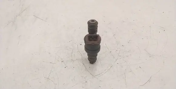 BMW 7 E38 Fuel injector 0280150778
