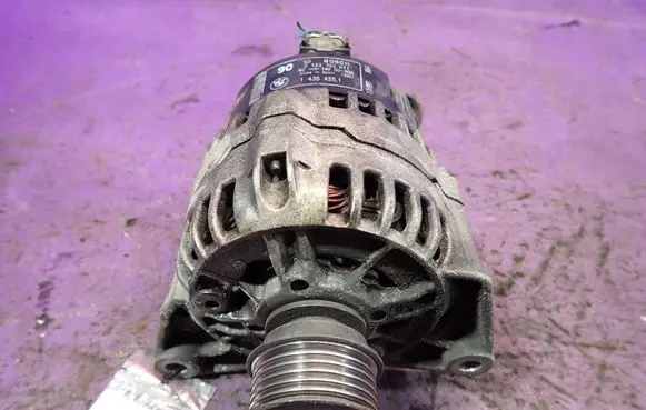 BMW 3 E36 Generator/alternator 