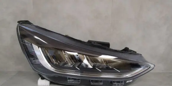 Ford Focus Headlight/headlamp MX7813E014CF 20PL12365