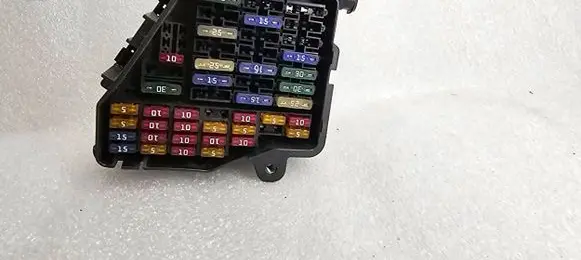 Skoda Octavia Mk1 (1U) Fuse box set 8D1941824