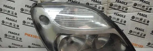 Renault Scenic I Headlight/headlamp 89003125
