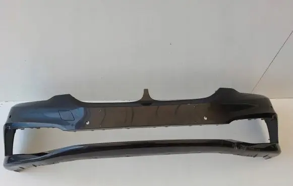 BMW 5 G30 G31 Front bumper 7385336