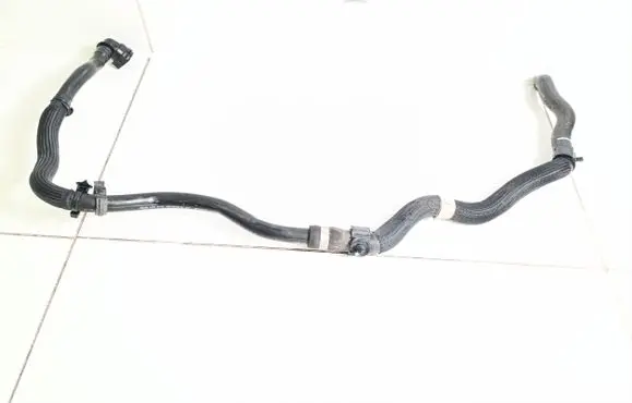 Jaguar I-Pace Engine coolant pipe/hose J9D38D192AC