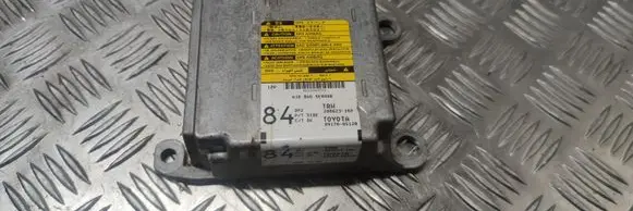 Toyota Avensis T250 Airbag control unit/module 8917005120