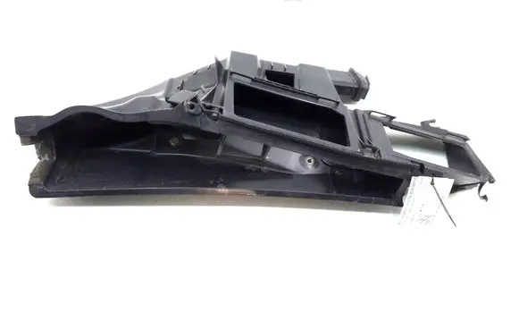 Mercedes-Benz CLS C218 X218 Wiper trim A2128300144