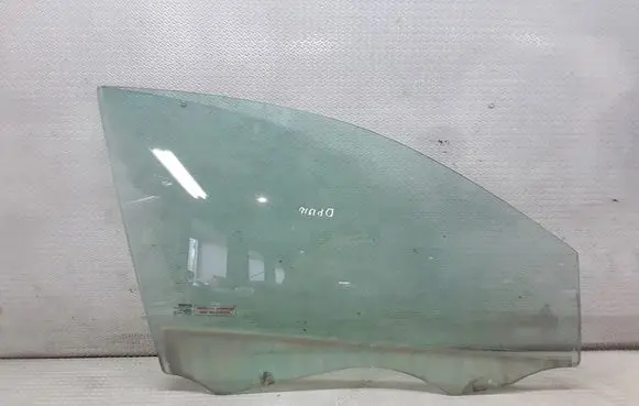 Renault Megane II Front door window glass four-door