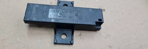 Audi A6 S6 C8 4K Keyless (KESSY) go control unit/module 4M0907247 33542501