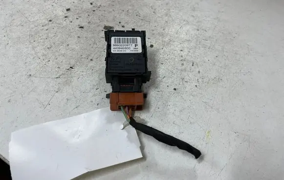 Citroen C5 Seat control switch 9660220977 440949600 03464925