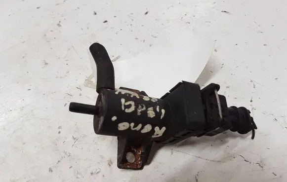 Volvo S40, V40 Vacuum valve 7700113709