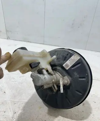 Volkswagen Golf VII Brake booster 5Q1614105DA 72224312