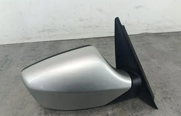 Hyundai ix20 Front door electric wing mirror E4023372