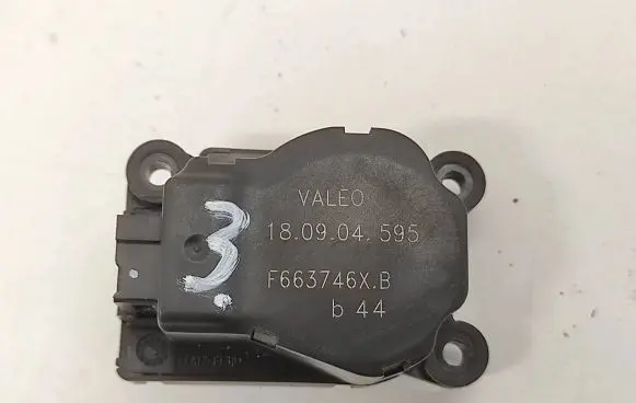 Peugeot 1007 Air flap motor/actuator F663746XB 180904595