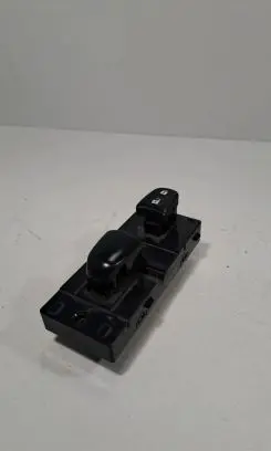 Nissan Qashqai Electric window control switch 14801SN
